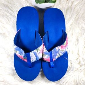NEW Floral Blue Foam Wedges